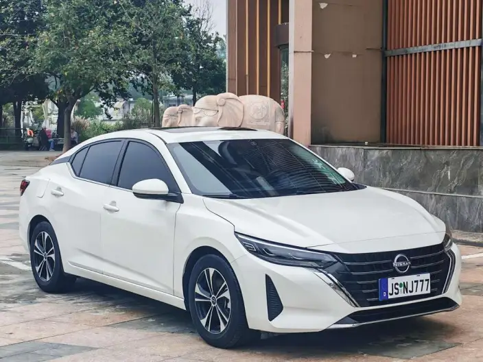 Nissan Sylphy 2023 Model 1.6L CVT Yuexiang Edition – фото 3