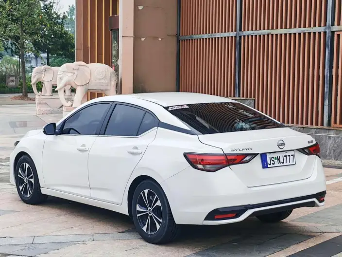 Nissan Sylphy 2023 Model 1.6L CVT Yuexiang Edition – фото 5