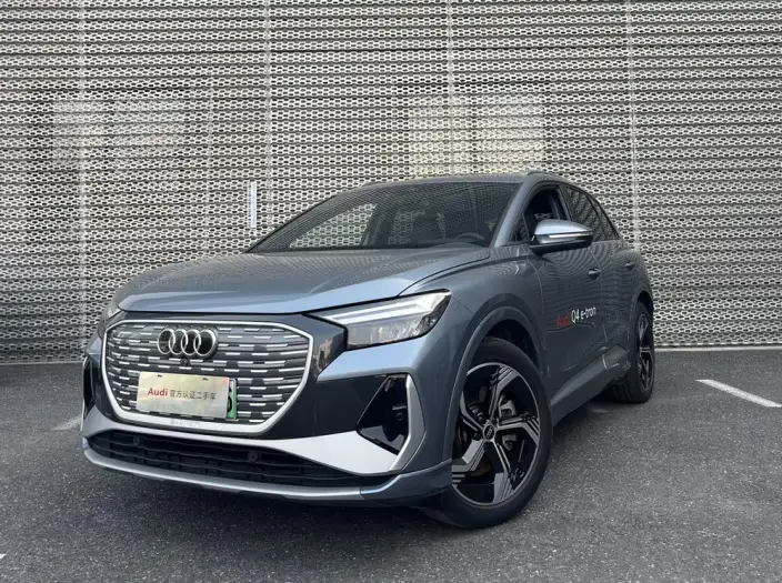 Audi Q4 e-tron 2024 Model 40 e-tron Genesis Edition – фото 1