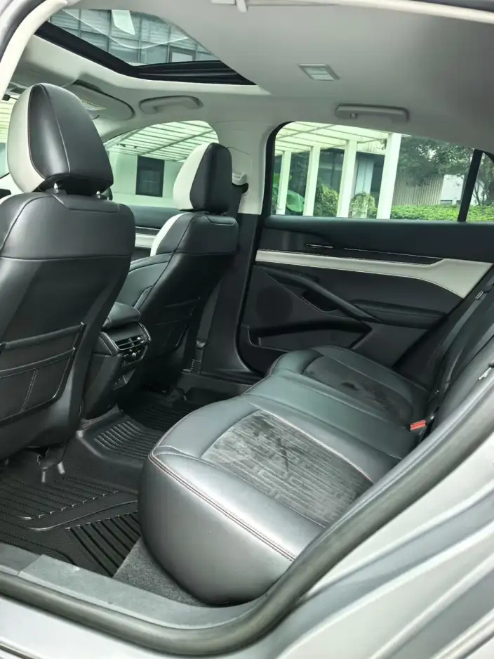 Ford Mondeo 2022 Model Facelift EcoBoost 245 Luxury Model – фото 7