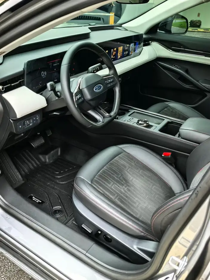Ford Mondeo 2022 Model Facelift EcoBoost 245 Luxury Model – фото 8