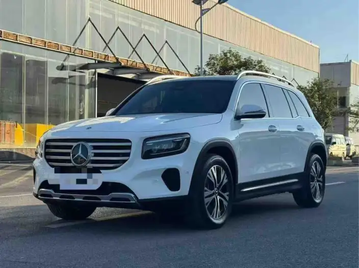 Mercedes-Benz GLB 2024 Model Facelift GLB 220 Dynamic Model – фото 1