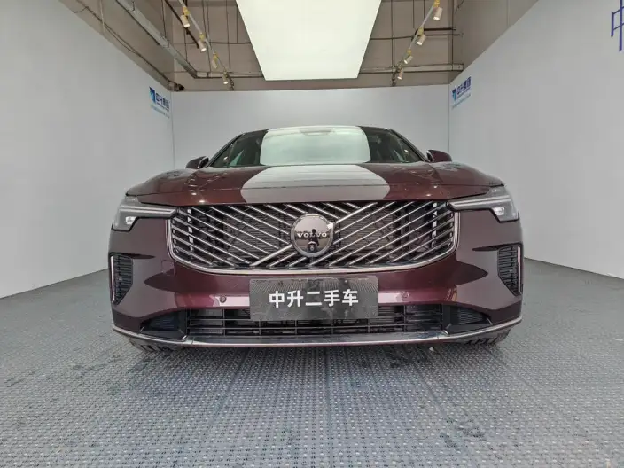 Volvo S90 2026 Model B5 Smart Range Deluxe Edition – фото 2