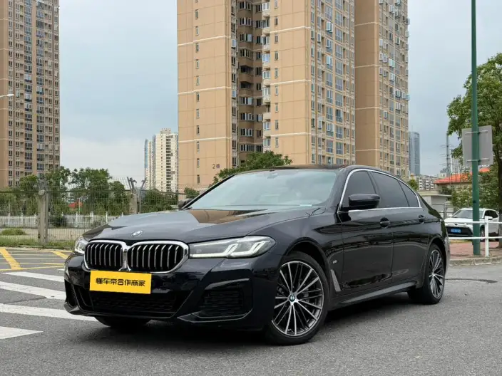 BMW 5 Series 2023 Model 530Li Leading Model M Sports Set – фото 1