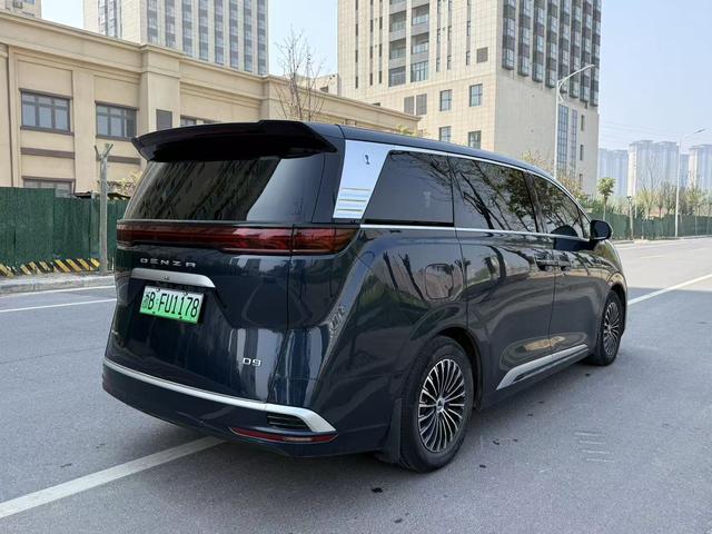 Denza D9 DM 2022 970 4WD Flagship – фото 9