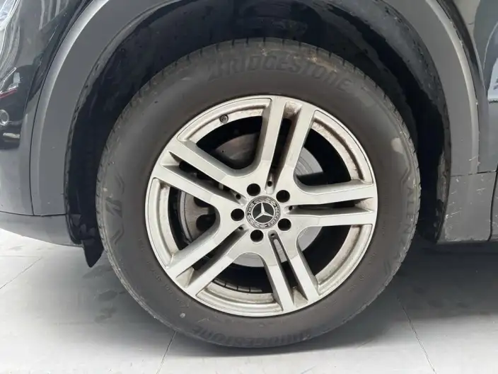 Mercedes-Benz GLB 2023 Model GLB 220 Dynamic Model – фото 5