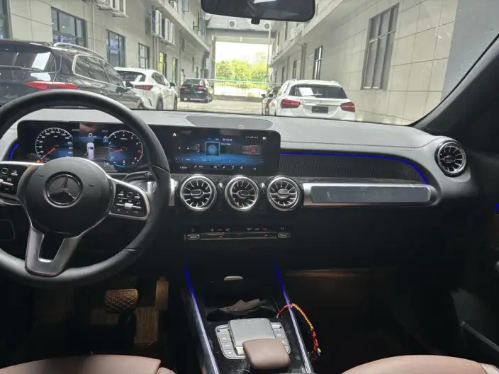 Mercedes-Benz GLB 2023 Model GLB 220 Dynamic Model – фото 6