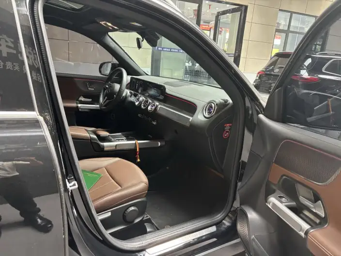 Mercedes-Benz GLB 2023 Model GLB 220 Dynamic Model – фото 10