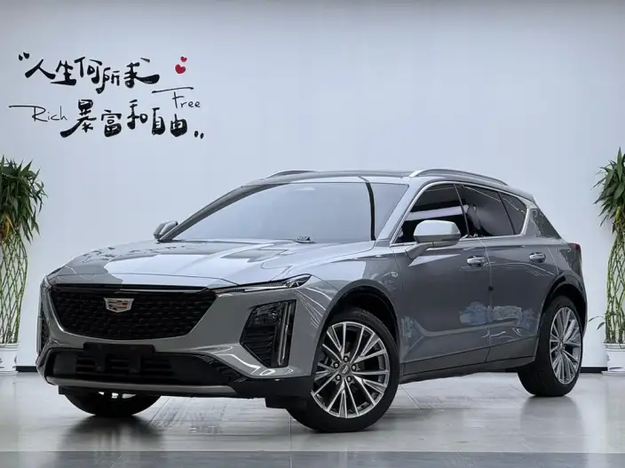 Cadillac GT4 2023 Model 25T Luxury Model – фото 1