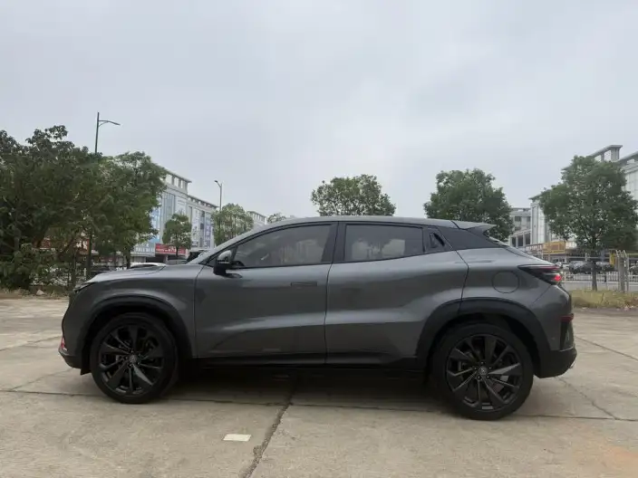 Changan UNI-T 2020 Model 1.5T Flagship Model – фото 4