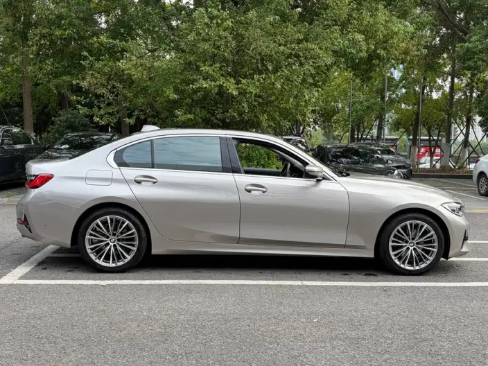 BMW 3 Series 2020 Model 325Li First Edition Edition – фото 6