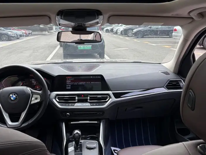 BMW 3 Series 2020 Model 325Li First Edition Edition – фото 10