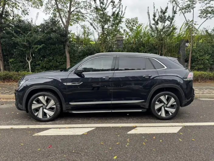 Volkswagen Teramont 2023 Model Teramont X 380TSI 4WD Respect Deluxe Edition – фото 3