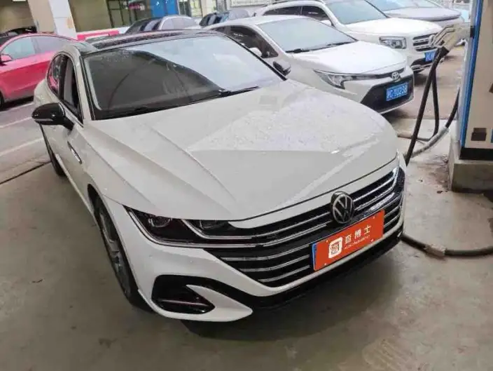 Volkswagen CC 2021 Model 380TSI Dazzling Edition – фото 2