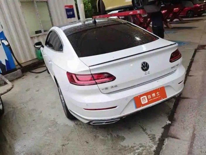 Volkswagen CC 2021 Model 380TSI Dazzling Edition – фото 3