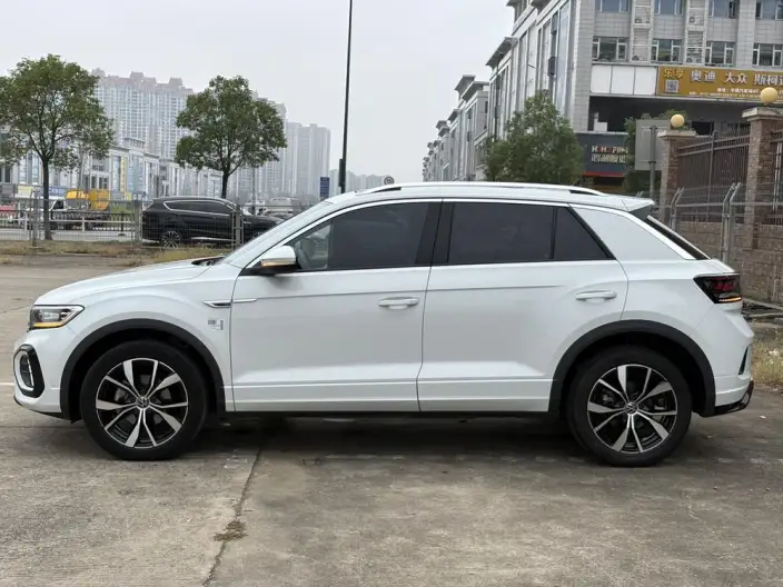 Volkswagen T-Roc 2024 Model 300TSI DSG Chenguang Edition – фото 4
