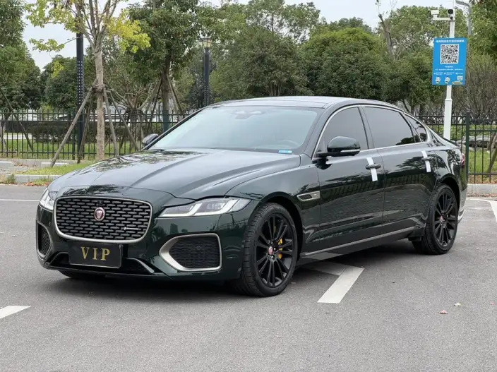 Jaguar XFL 2024 Model 2.0T P250 2WD Exclusive Deluxe Edition – фото 1