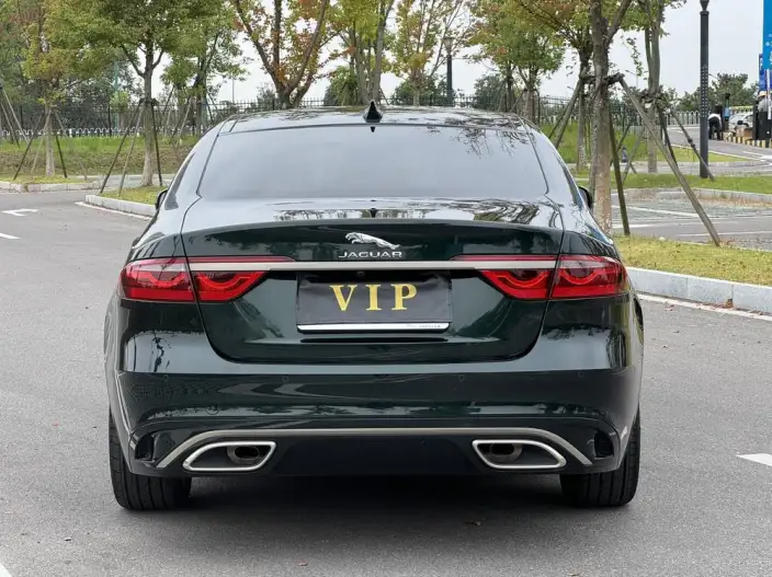 Jaguar XFL 2024 Model 2.0T P250 2WD Exclusive Deluxe Edition – фото 3
