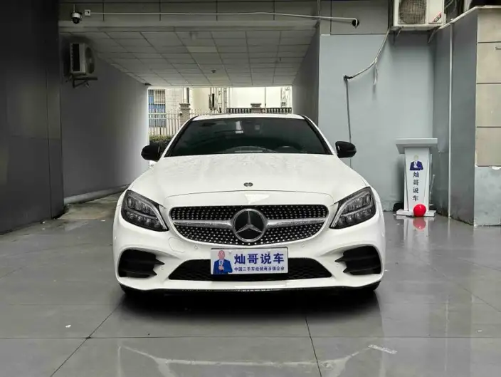 Mercedes-Benz C-Class 2021 Model C 260 Star Edition Collector Edition – фото 2