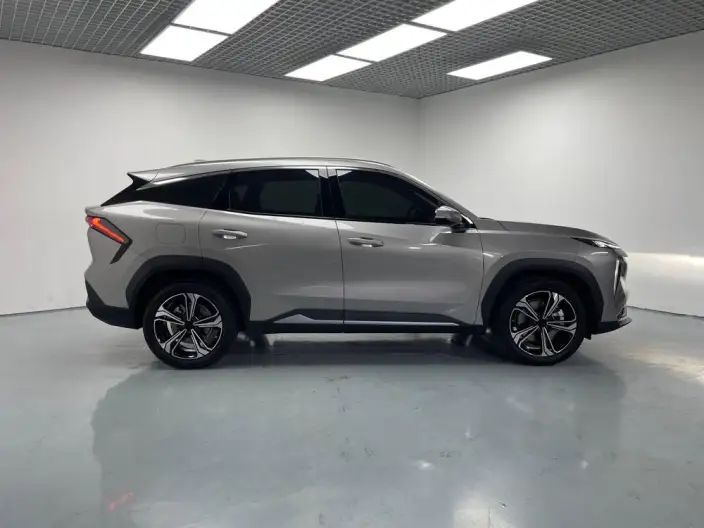 Geely Galaxy L7 2025 Model 1.5L EM-i 115km Tiggo Edition – фото 8