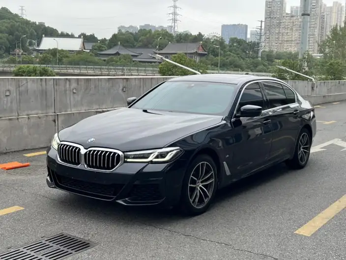 BMW 5 Series 2022 Model Facelift 525Li M Sports Set