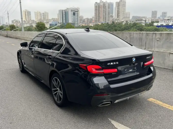 BMW 5 Series 2022 Model Facelift 525Li M Sports Set