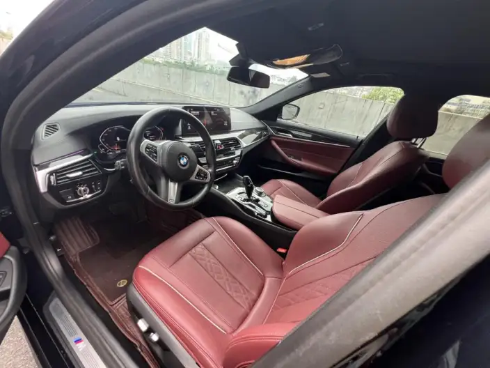 BMW 5 Series 2022 Model Facelift 525Li M Sports Set – фото 8