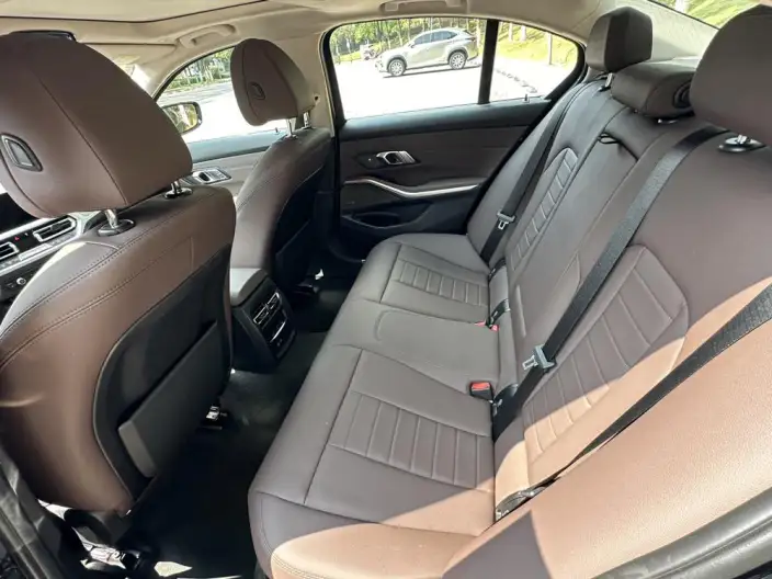 BMW 3 Series 2020 Model 330i M Sports Night Set – фото 9