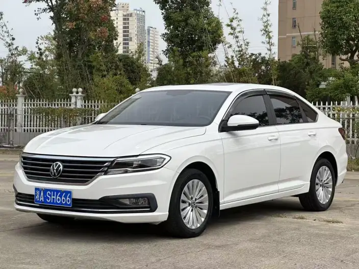 Volkswagen Lavida 2021 Model 280TSI DSG Comfort Edition – фото 1