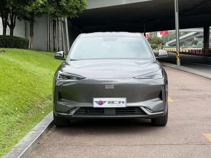 Geely Galaxy E5 2026 Model 530km Voyage Edition – фото 2