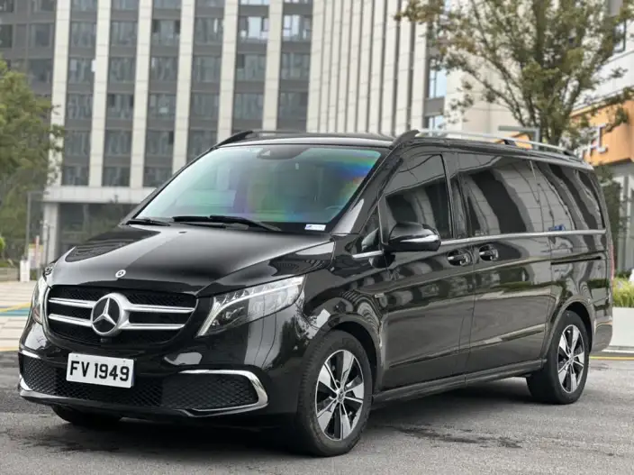 Mercedes-Benz V-Class 2022 Model V 260 Premium Edition – фото 1