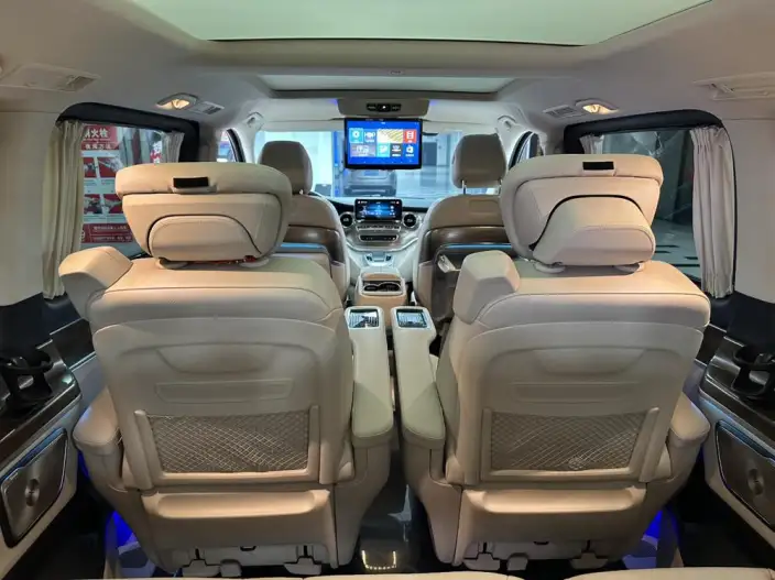 Mercedes-Benz V-Class 2022 Model V 260 Premium Edition – фото 8