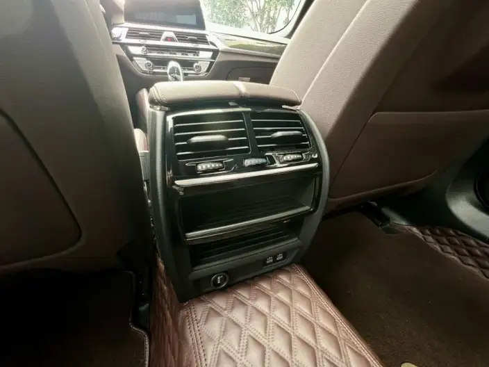 BMW 5 Series 2020 Model 525Li M Sports Set – фото 9