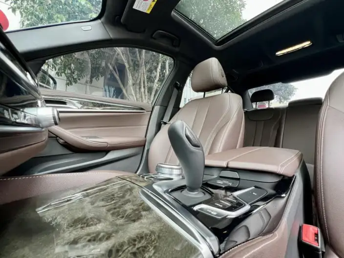 BMW 5 Series 2020 Model 525Li M Sports Set – фото 10