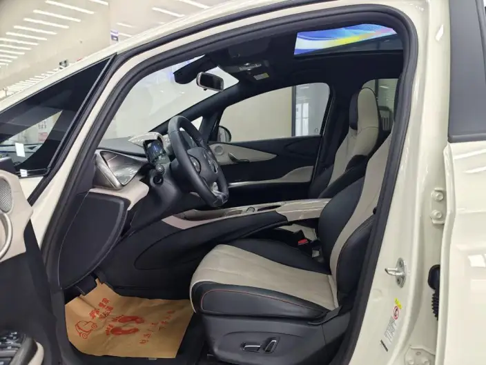 BYD Dolphin 2024 Model Honor Edition 420km Free Edition – фото 9