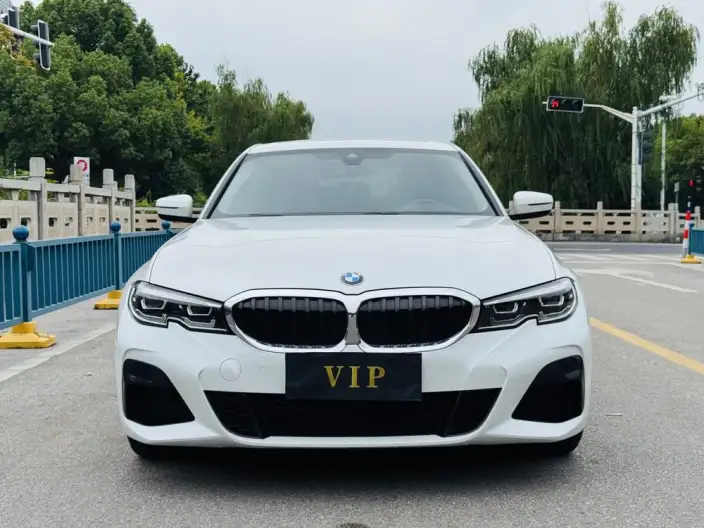 BMW 3 Series 2022 Model Facelift 325i M Sports Set – фото 2