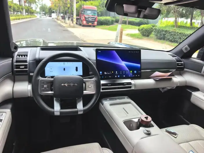 Titan 7 PHEV 2025 Model 190KM 4WD Ultra Edition – фото 6