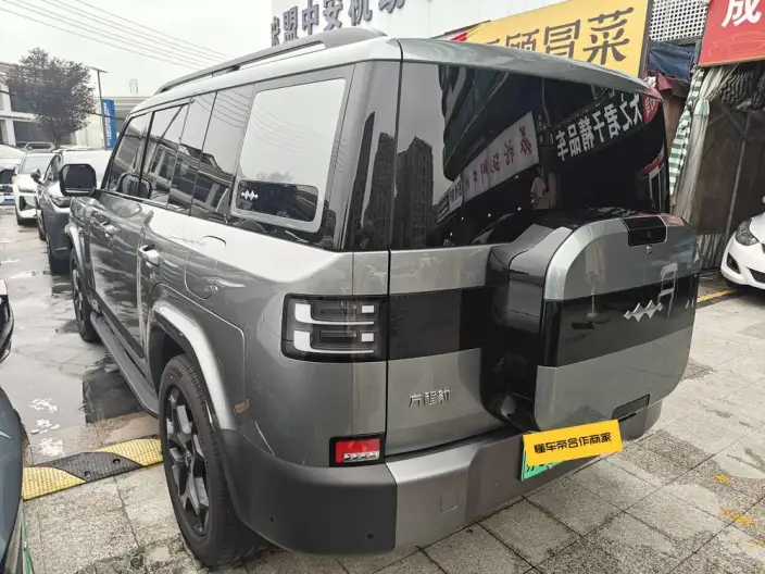 Titan 7 PHEV 2025 Model 190KM 4WD Ultra Edition – фото 4