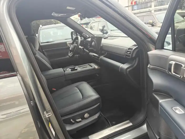Titan 7 PHEV 2025 Model 190KM 4WD Ultra Edition – фото 7
