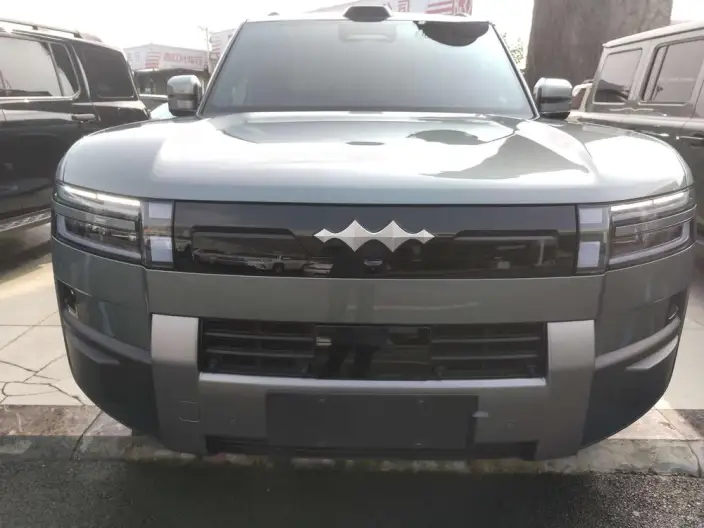 Titan 7 PHEV 2025 Model 190KM 4WD Ultra Edition – фото 2