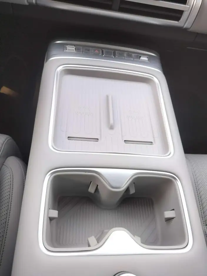 Titan 7 PHEV 2025 Model 190KM 4WD Ultra Edition – фото 9