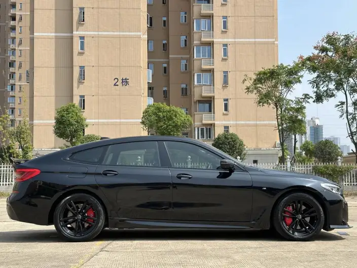 BMW 6 Series GT 2020 Model 630i M Sports Set – фото 7