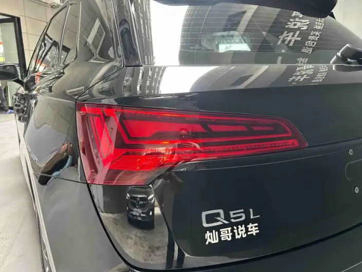 Audi Q5L 2025 Model 40TFSI Luxury Dynamic Model – фото 6