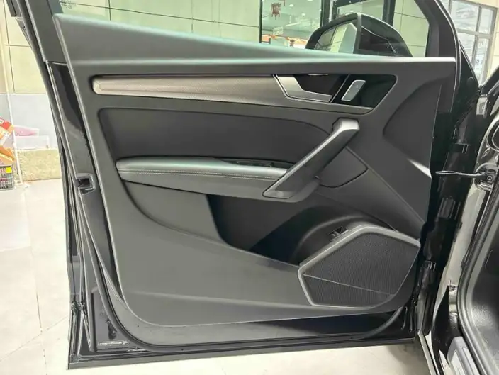 Audi Q5L 2025 Model 40TFSI Luxury Dynamic Model – фото 9