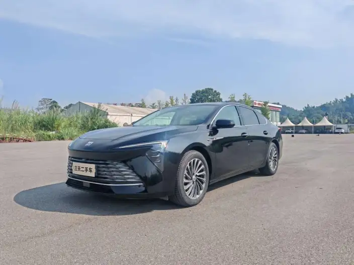 Buick LaCrosse 2024 Model 28T Automatic Yue Zun Edition – фото 1