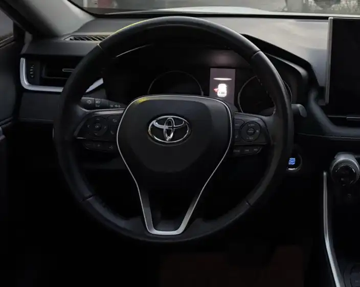 Toyota Wildlander 2022 Model 2.0L 2WD Deluxe Edition – фото 7
