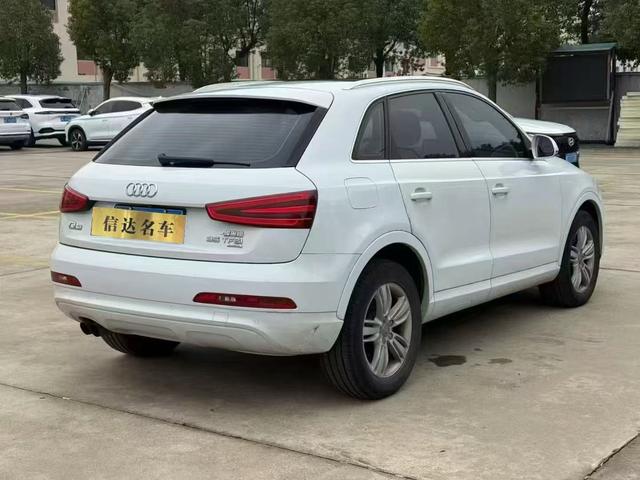 Audi Q3 2013 35 TFSI quattro Comfort – фото 5