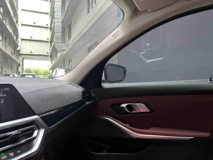 BMW 3 Series 2021 Model 320Li M Sports Set – фото 9