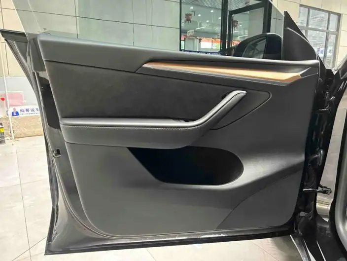 Model Y 2022 Model Rear-wheel drive version – фото 7