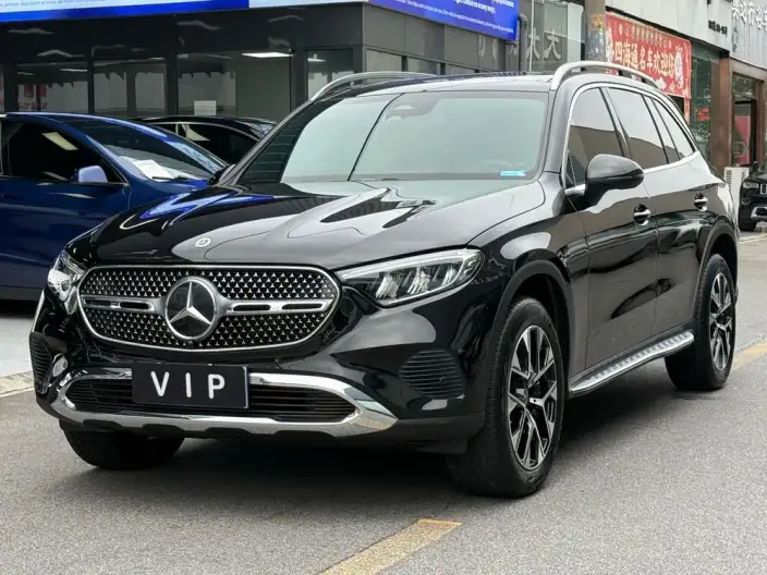 Mercedes-Benz GLC 2024 Model GLC 260 L 4MATIC Dynamic Model 5 seat – фото 1